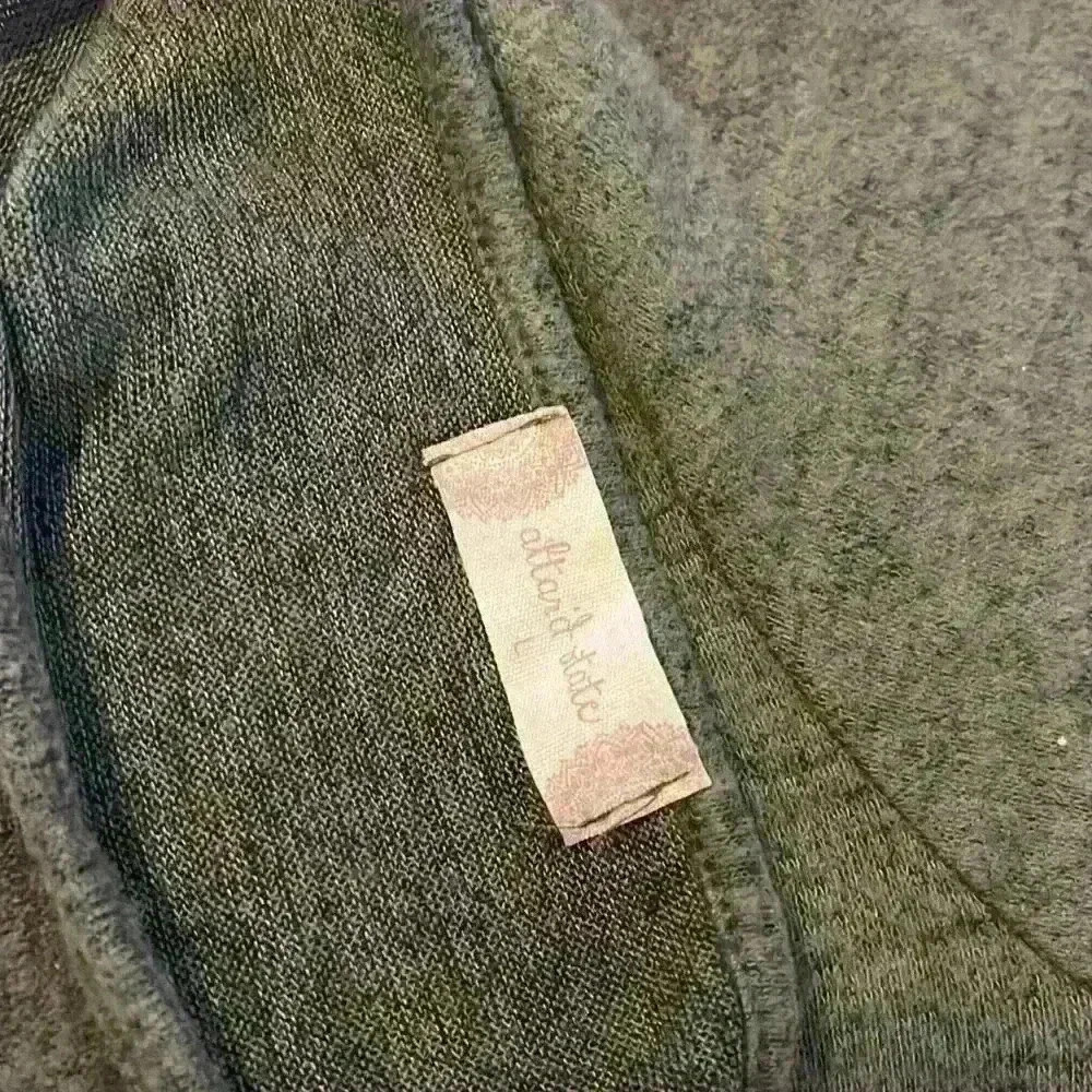 NWT Alter’d State Olive green woman’s L dress. 3/4 sleeves soft and versatile - Picture 5 of 8
